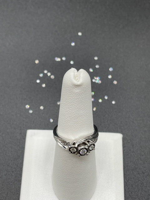 Diamond Ring 10k White Gold